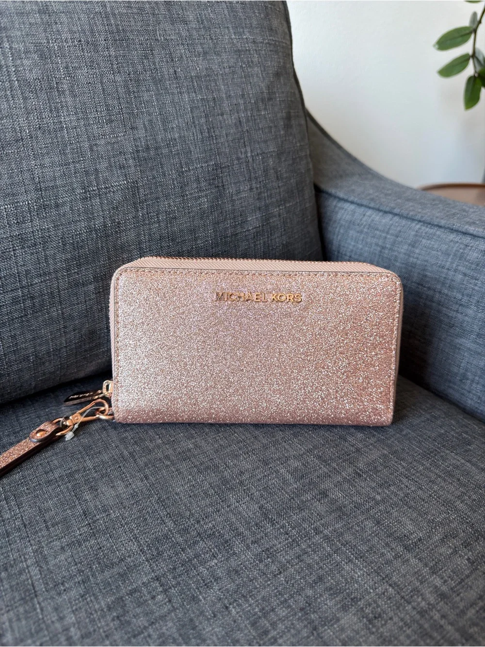Michael Kors Rose Gold Glitter Zip Wallet
